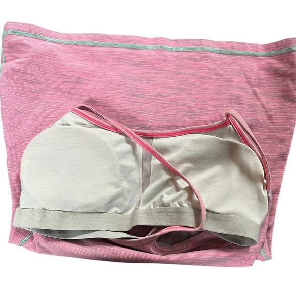 Lululemon tank, longer length, Pink with mint stitching, built in Bra, size 6? - Picture 7 of 8